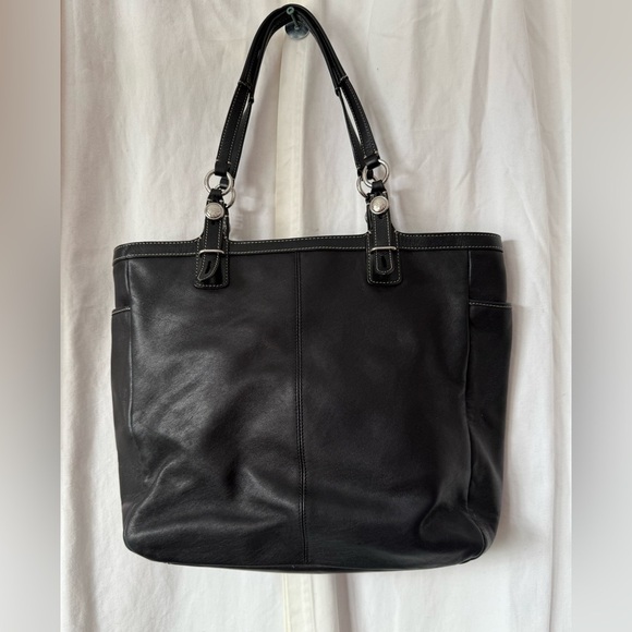 Coach Vintage North/South  Gallery City Tote F15158 Black Leather W/ Hangtag EUC - Picture 3 of 9